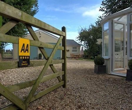 The White Horse View B&B Shrivenham Екстериор снимка