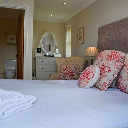 The White Horse View B&B Shrivenham Екстериор снимка
